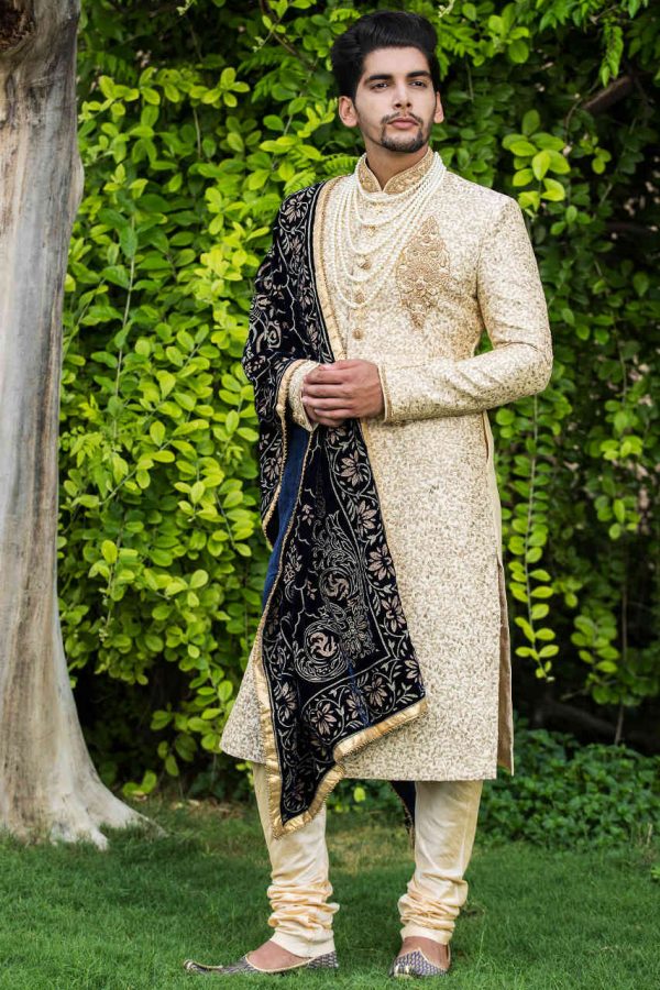 Luxurious embroidered sherwani